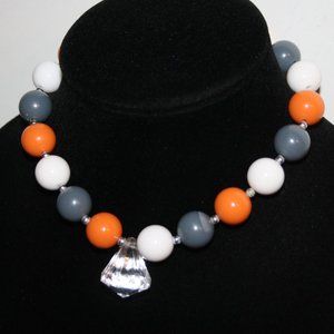 Beautiful chunky gray white and orange statement necklace 15"